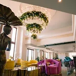 מלון Santa Lucia Boutique 4*