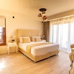 מלון Santa Lucia Boutique