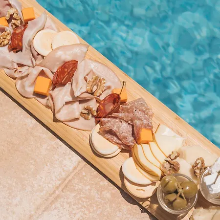 Santa Lucia Boutique 4*