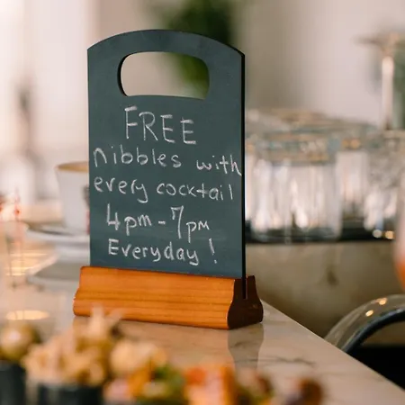 Santa Lucia Boutique Santa Luċija