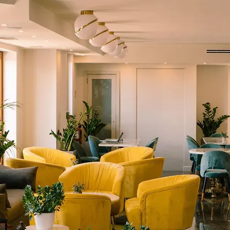 Santa Lucia Boutique 4*
