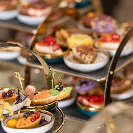 Santa Lucia Boutique