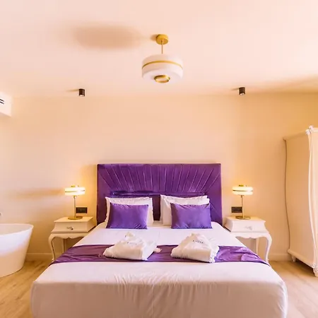 Santa Lucia Boutique Hotel