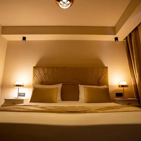 Santa Lucia Boutique Hotel 4*