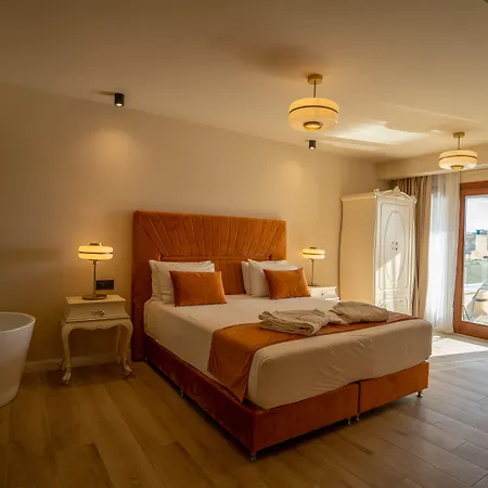 Santa Lucia Boutique Otel 4*