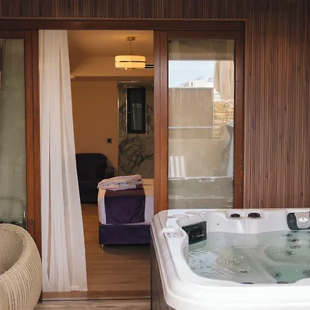 Hotel Santa Lucia Boutique 4*