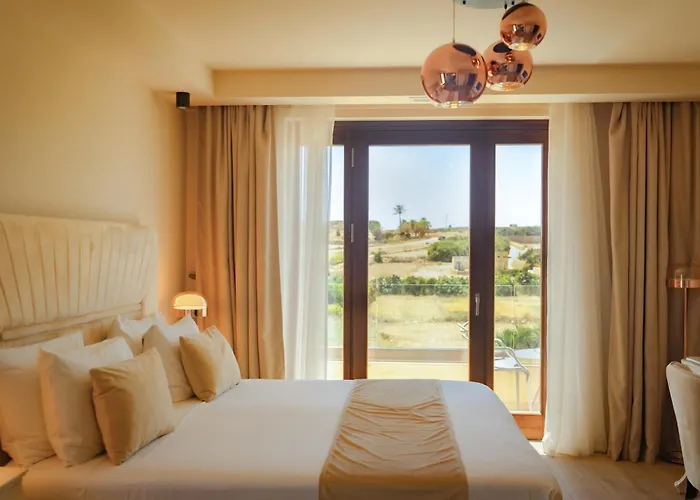 Santa Lucia Boutique