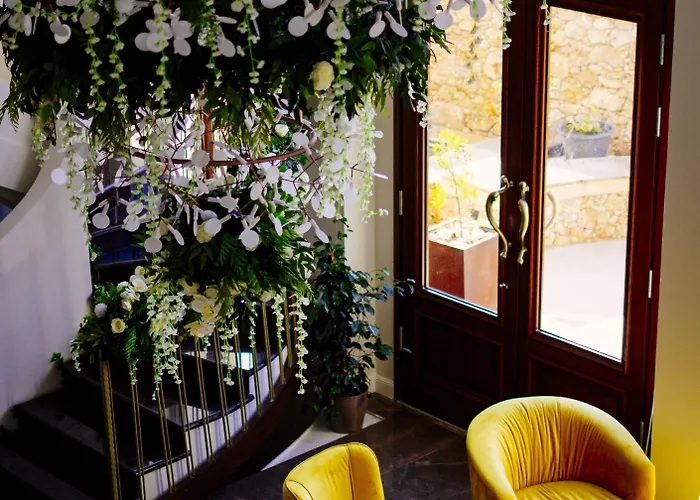 Santa Lucia Boutique